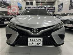 تۆیۆتا کامری
